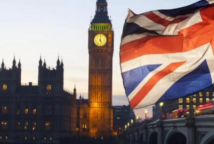 Inglaterra é primeiro país rico a subir juro para conter inflação; entenda o impacto no Brasil