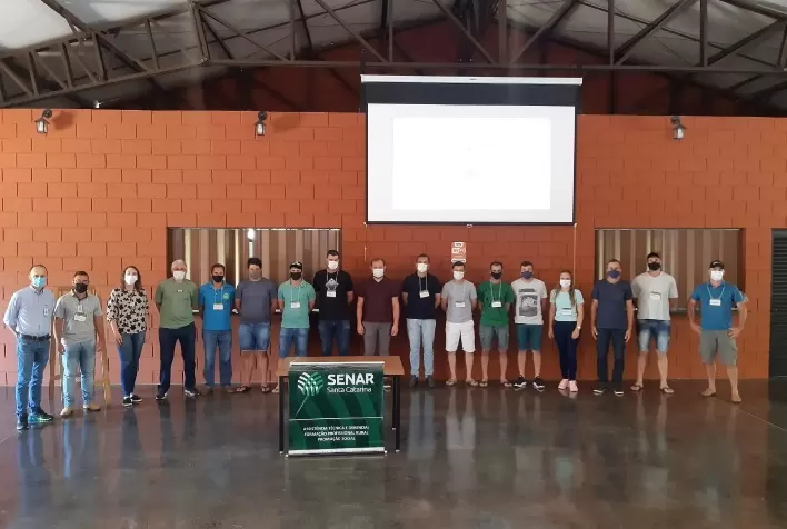 Curso da Aurora Coop e Senar/SC aborda eficiência energética nas propriedades rurais