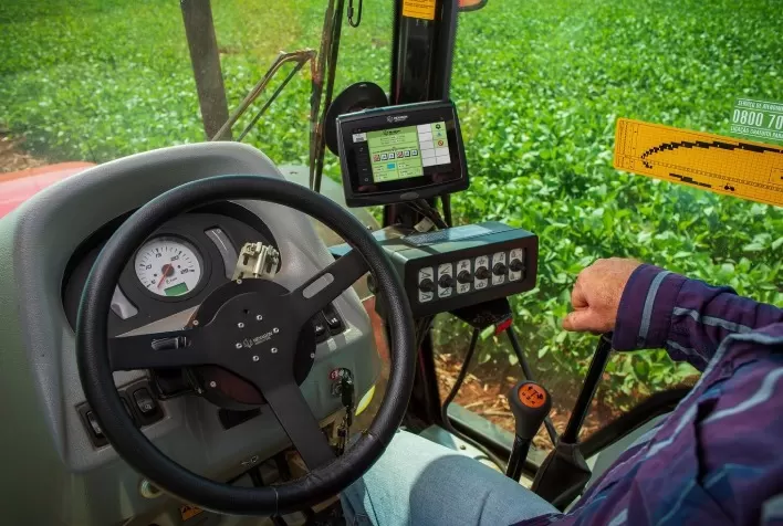 Máquinas Autônomas: avanços e desafios no caminho rumo à fazenda do futuro