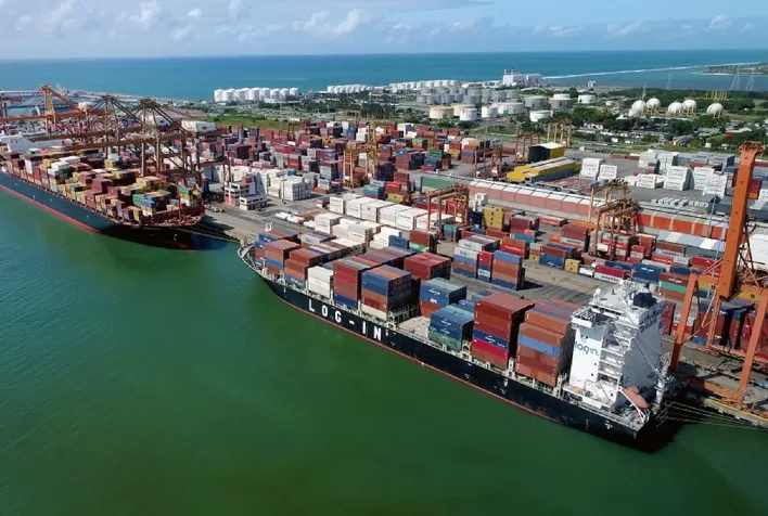 Porto de Suape tem aumento de 47% em importação de cargas em 2021