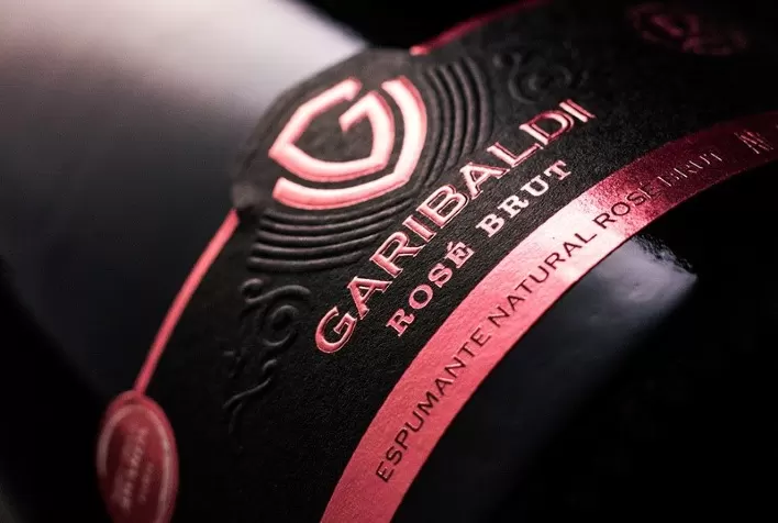 Linha Garibaldi VG, da Cooperativa Vinícola Garibaldi, renova conceito visual
