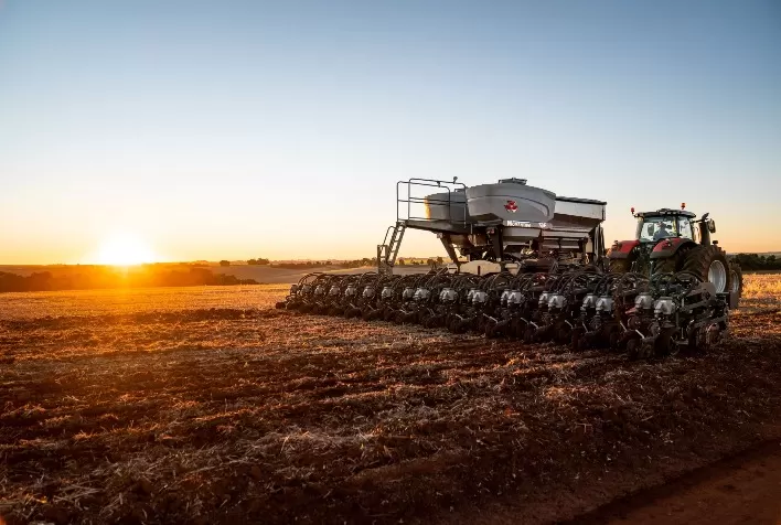 Massey Ferguson apresenta máquinas inteligentes e serviços digitais no Show Rural Digital Coopavel