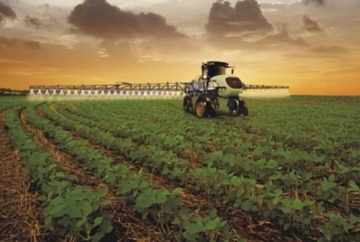 Empresas voltam a atrasar entrega de herbicidas: Agora é falta de Atrazina, diz Aprosoja
