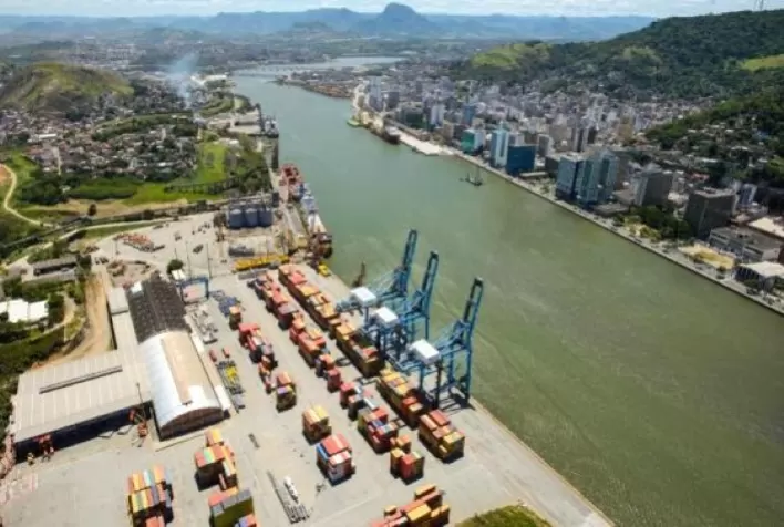 Porto de Vitória movimenta 750 mil toneladas em janeiro