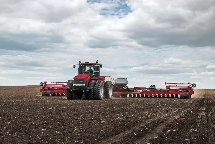 Em 40 anos, agricultura brasileira produz 5 vezes mais e área plantada sequer dobra
