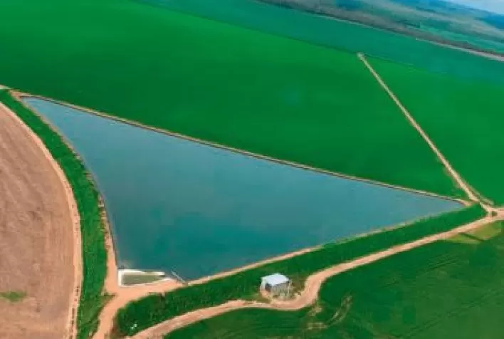Reservatório de geomembrana oferece segurança na produção de alimentos