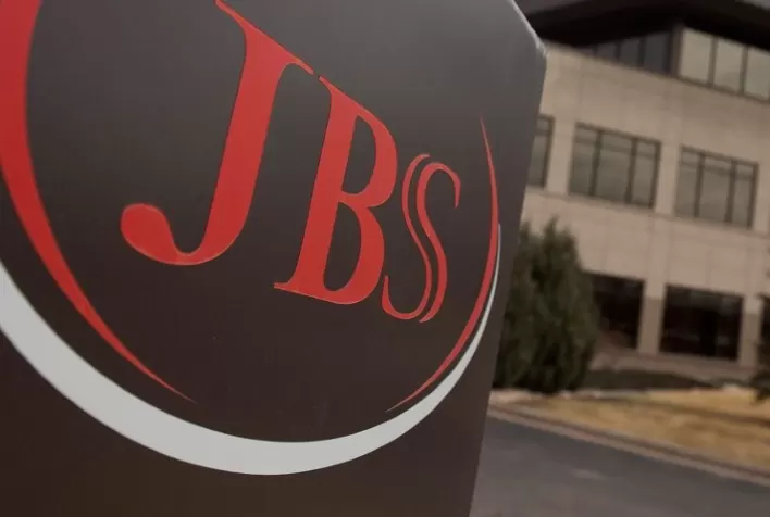 JBS ingressa no mercado de fertilizantes e inicia produção em fábrica no interior de São Paulo