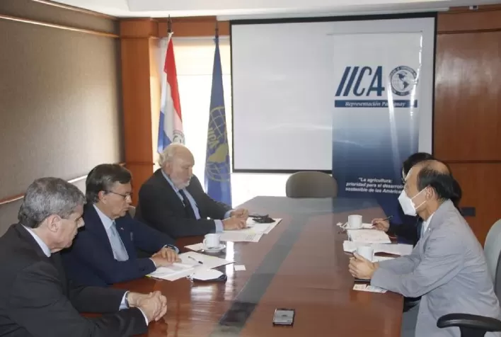 No Paraguai, o IICA e a Coreia promovem parceria para promover o desenvolvimento agropecuário e a transferência de tecnologias na América Latina