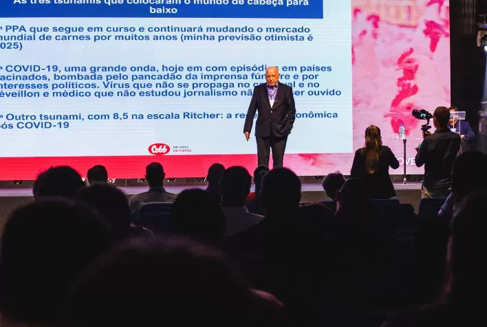 Proteína de aves é o futuro de carnes no mundo