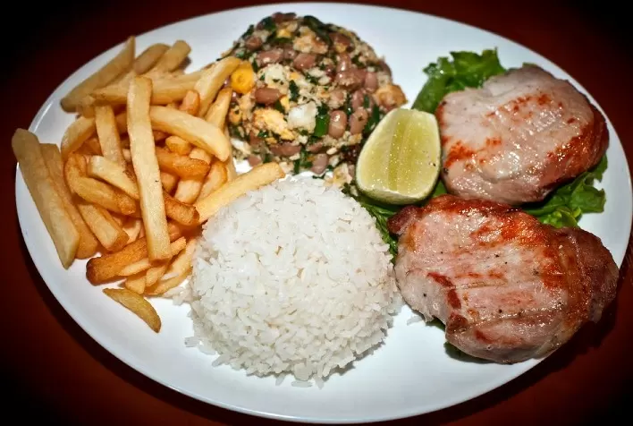 Inclusão da carne suína na merenda escolar é tema de ofício da ABCS