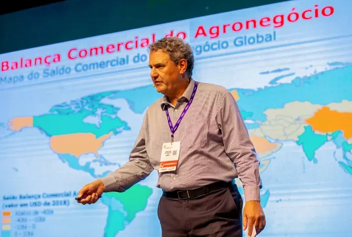 Marcos Jank traz reflexões sobre o agro brasileiro e o novo cenário mundial