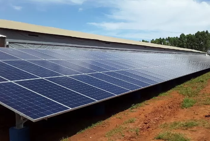 Geração própria de energia solar atinge 10 gigawatts e traz mais de R$ 52,4 bilhões de investimentos ao País, informa ABSOLAR