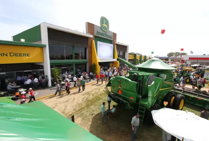 John Deere apresenta ecossistema integrado e inovações tecnológicas na 27ª Agrishow