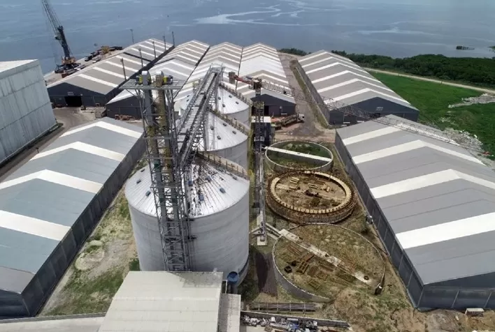Ponta do Félix investe R$ 45 milhões em seis novos silos para cevada, malte e trigo