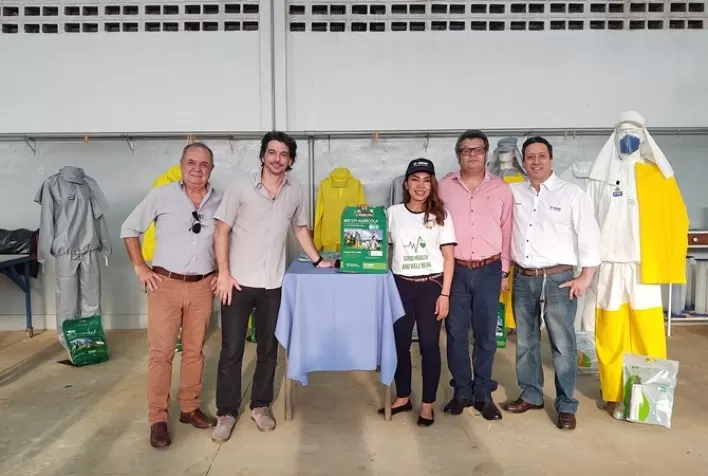 Programa IAC-Quepia recebe especialistas em segurança e meio ambiente da BASF