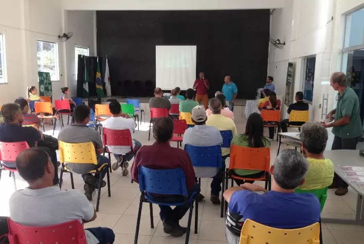 Assistência técnica e gerencial para cafeicultores de Manhumirim