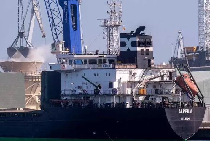 Navio com 18 mil toneladas de milho ucraniano chega à Espanha