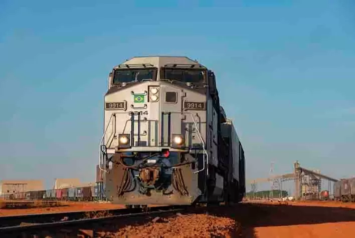 Rumo consegue licença de instalação para extensão de ferrovia no MT