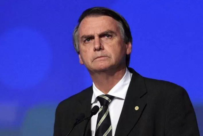 Bolsonaro diz esperar deflação em agosto com queda no preço dos combustíveis