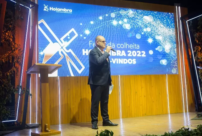 Holambra Cooperativa Agroindustrial celebra Festa da Colheita