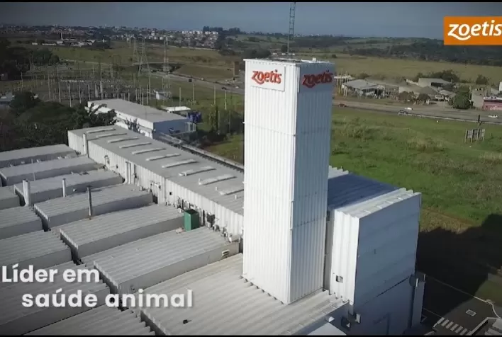Zoetis reforça área de ruminantes com dois novos gerentes