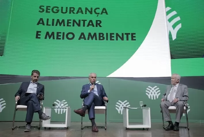 CNA apresenta propostas preliminares do agro para o país