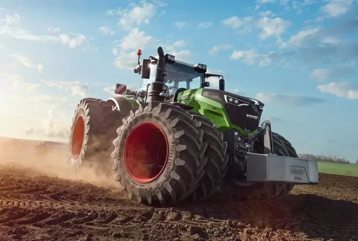 Com máquinas de alta tecnologia, Fendt participa pela primeira vez do Congresso Brasileiro do Algodão