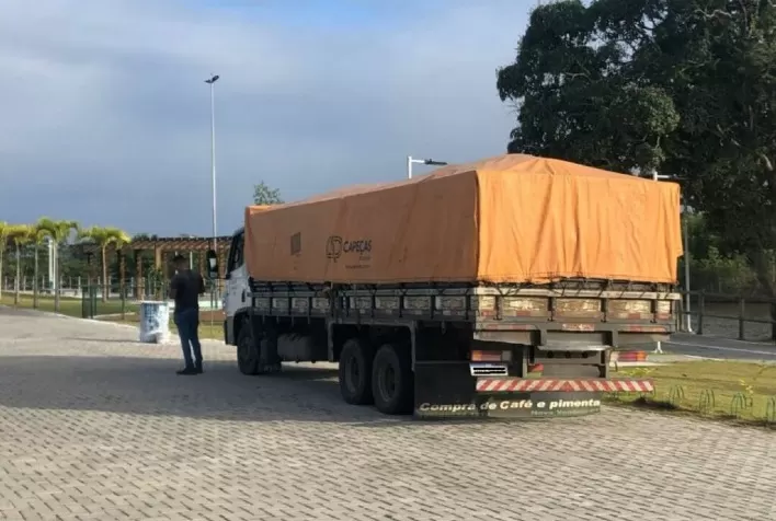 Megaoperação cassa inscrição de 26 empresas do setor de café e apreende cargas