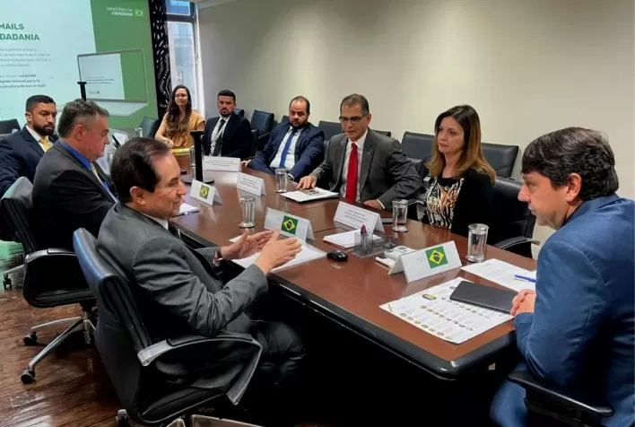 ‘Regra de emancipação’ garante que trabalhador temporário rural não perca o Auxílio Brasil no caso de registro em carteira