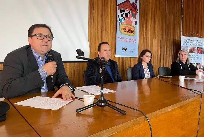 Ministério, Embrapa e Sindilat lançam projeto Fazenda Doce de Leite