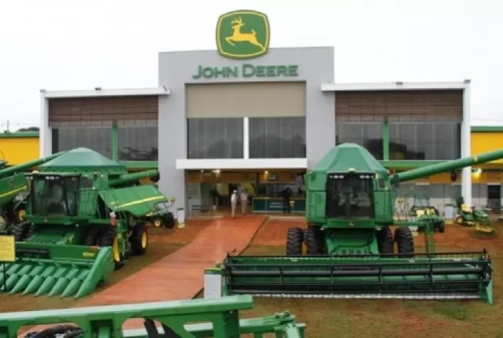 John Deere apresenta novas tecnologias na 45ª Expointer com foco na agricultura familiar