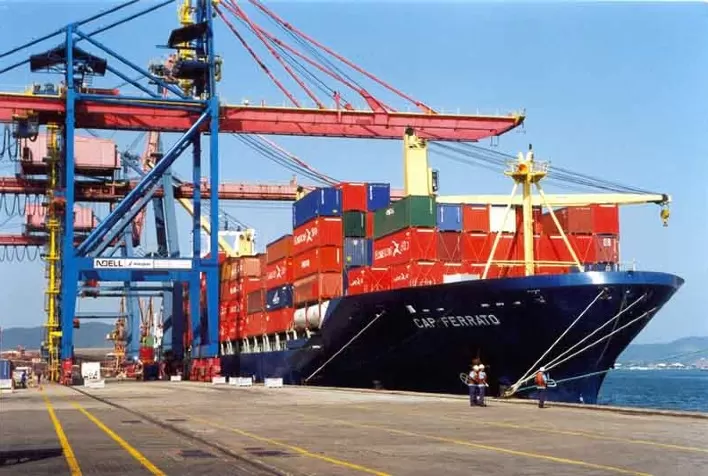Governo propõe mudanças em privatização do Porto de Santos