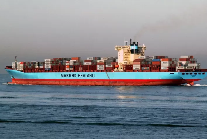 Maersk encomenda mais seis navios movidos a metanol com classe ABS