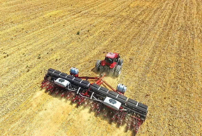 Foi dada a largada no cultivo da soja: o que o produtor precisa saber para aumentar a produtividade