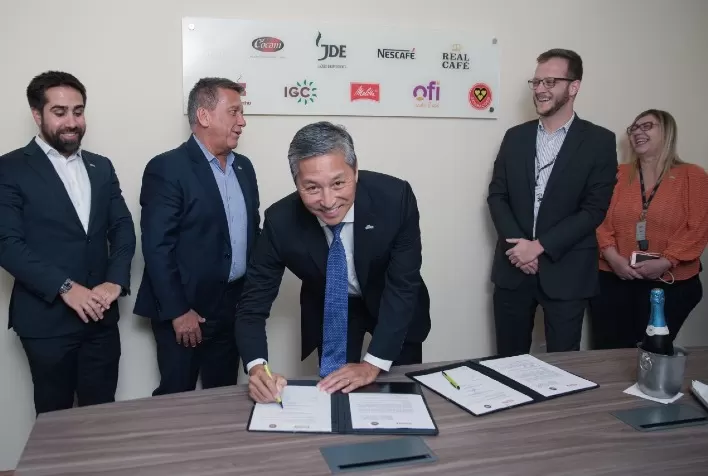 SENAI-SP e Abics firmam acordo para levar educação, tecnologia e inovação para o mercado de café solúvel