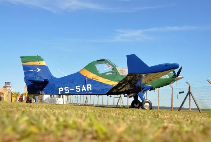 Embraer Ipanema 203 atinge novo recorde em vendas na aviação agrícola