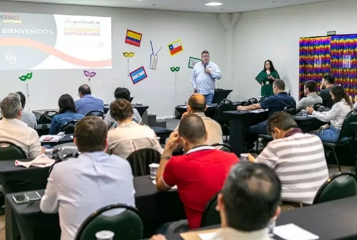 Kemin lança enzima para dieta de monogástricos do mercado com ação em PH neutro, ácido e alcalino