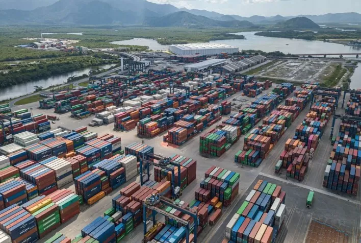 DP World Santos movimenta mais de 1 milhão de TEUs em 2022