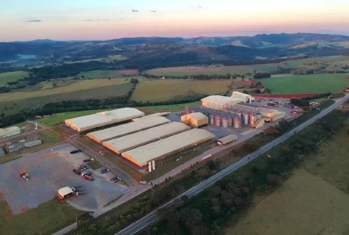Cooxupé lidera no setor de agronegócios