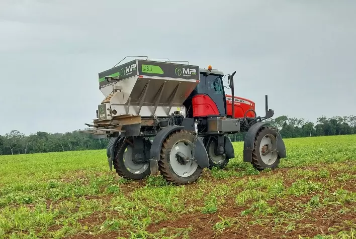Transformação de autopropelido em distribuidor será apresentada na Dinetec 2023