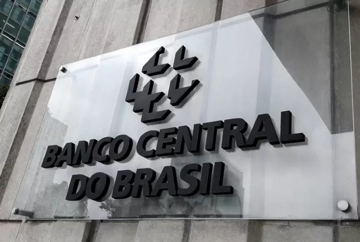 BANCO CENTRAL: Commodities e inércia pressionaram inflação em 2022