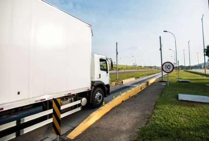 TRANSPORTE: ANTT aprova o reajuste semestral da tabela dos Pisos Mínimos de Frete