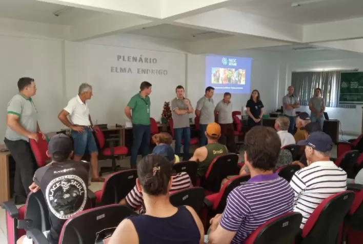 Primeira turma da ATeG apicultura inicia em Riqueza