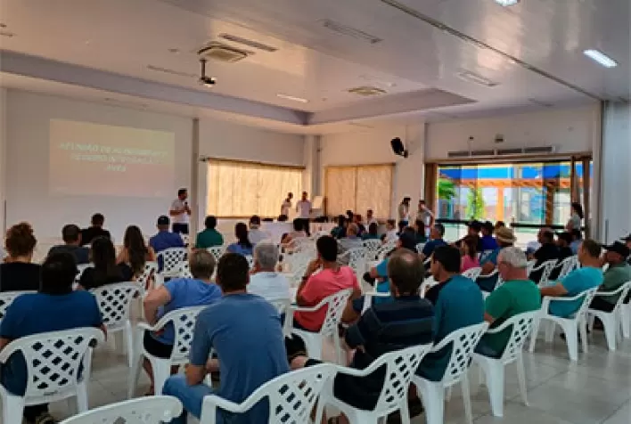 COPAGRIL: Reunião apresenta a produtores os diferenciais do Seguro Avicultura