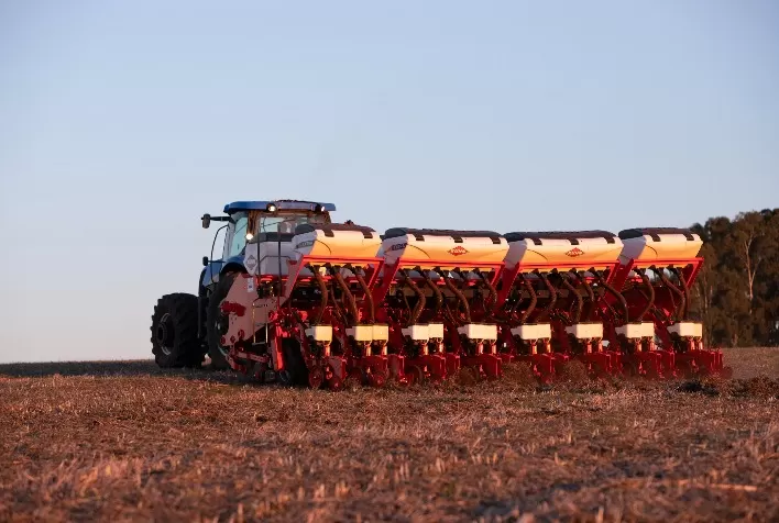 Multinacional de implementos agrícolas fortalece plano de rede e expansão no Brasil