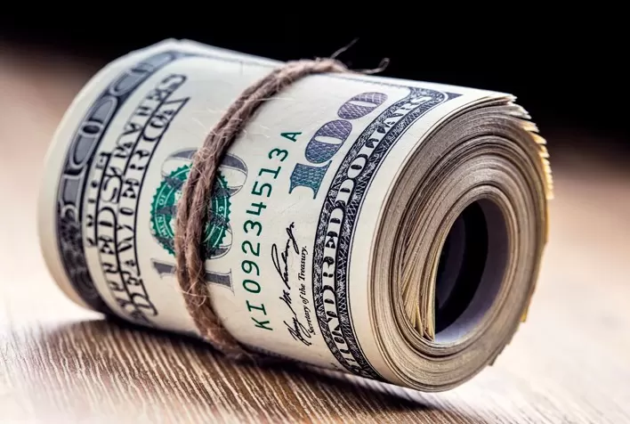 Dólar sobe ante real com cena externa e Haddad no radar