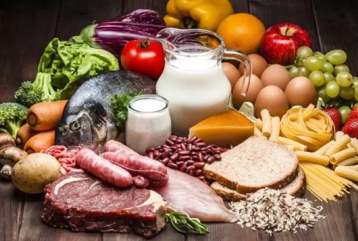 Alimentação e combustível representam 41% do orçamento dos brasileiros