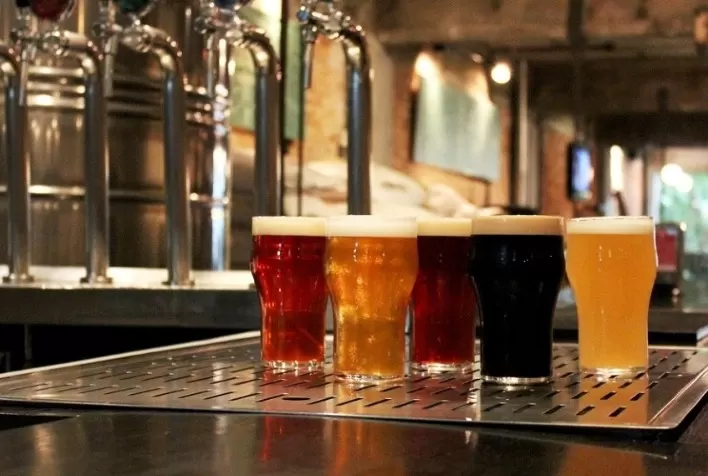 Sistema com desenvolvimento brasileiro reduz tempo de produção de novos tipos de cerveja