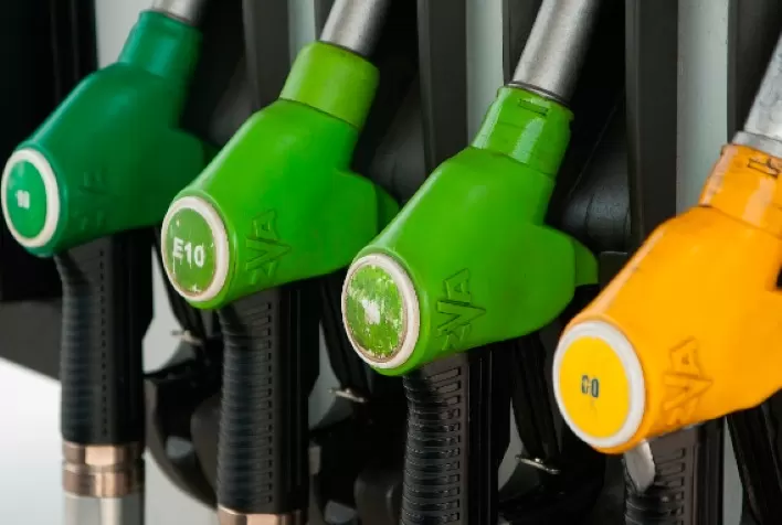 Senadores dos EUA querem elevar vendas de gasolina com maior percentual de etanol