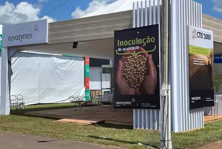 Benefícios dos insumos biológicos no tratamento de sementes são apresentados na Tecnoshow Comigo